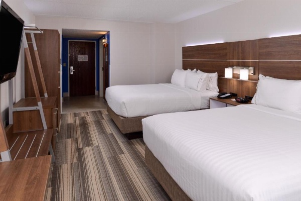 Holiday Inn Express & Suites RALEIGH NE - MEDICAL CTR AREA image 18
