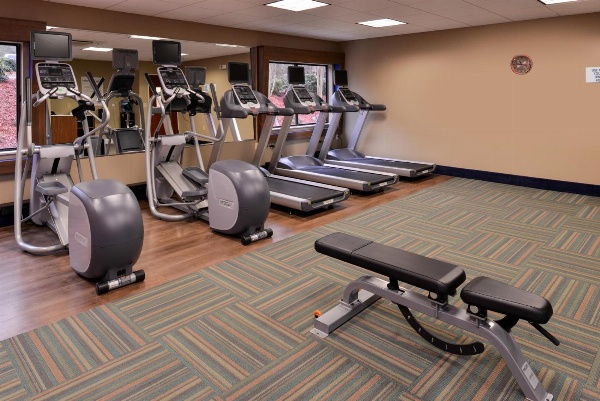 Holiday Inn Express & Suites RALEIGH NE - MEDICAL CTR AREA image 6